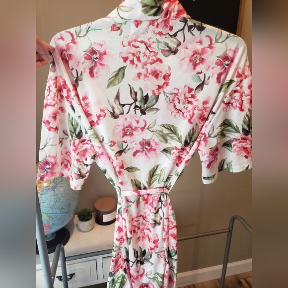 SHOW ME YOUR MU’MU Kimono Brie Garden of Blooms Floral Kimono Robe OS - Picture 5 of 5